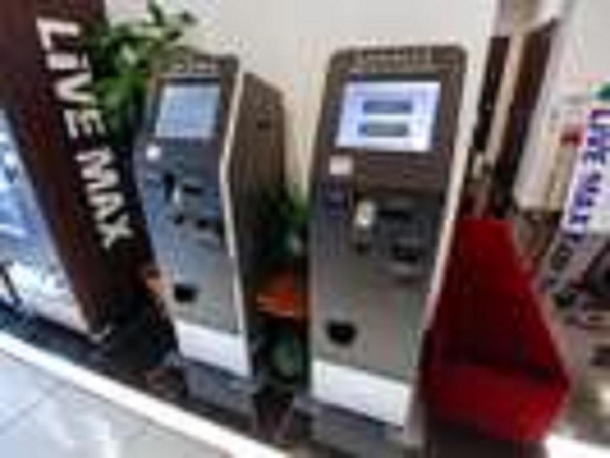 HOTEL LiVEMAX Tokyo Ayase-Ekimae Eksteriør billede